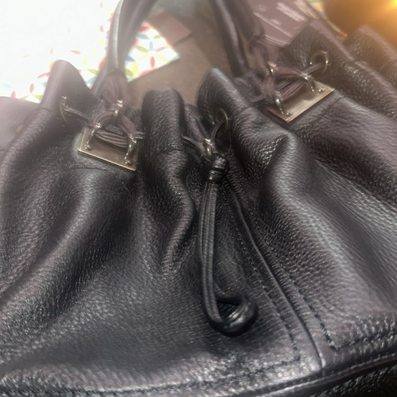 Jessica Simpson leather purse very nice - Picture 3 of 11